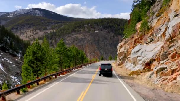 Coche Sinuoso Camino Montaña Avión Tripulado Aéreo — Vídeo de stock