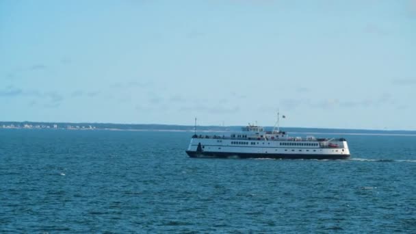 Navio Mar Ferry Oceano Longo Costa Barco Drone Aéreo — Vídeo de Stock