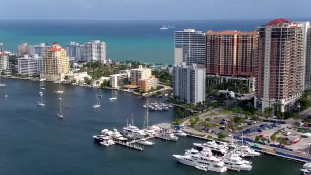 Yachts Fort Lauderdale Skyline Aerial Drone — Stock Video