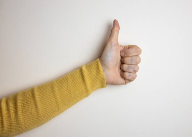 Onaylama konsepti olarak el hareketini onayladı