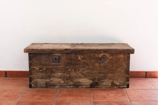 Old Wooden Chest Two Metal Locks — Stock Photo, Image