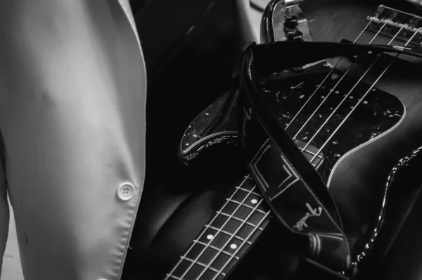 Batumi Georgia October 2018 White Jacket Electric Guitar — Stockfoto