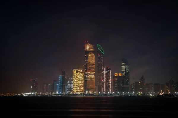 Абу Даби Оаэ Октября 2017 Стеклянные Небоскребы Городской Горизонт — стоковое фото