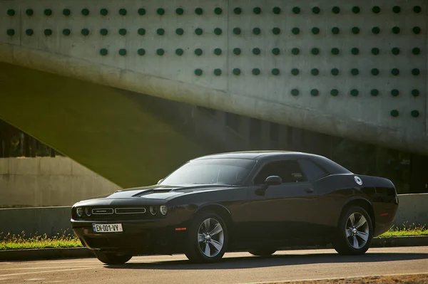 Tbilisi Georgia August 2019 Black Dodge Challenger Parked Side Road — Fotografia de Stock