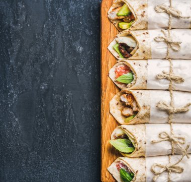 Tortilla farklı dolguları ile tamamladı 