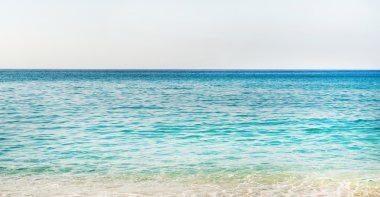Kleopatra Plajı'nda Akdeniz'in temiz su