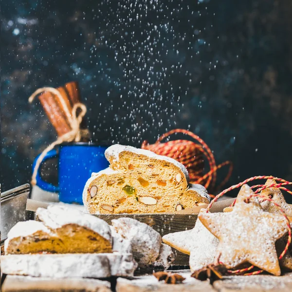 Traditional German Christmas cake Stollen — Stock Photo, Image