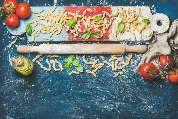 Ingrediënten voor het koken Italiaans diner — Stockfoto