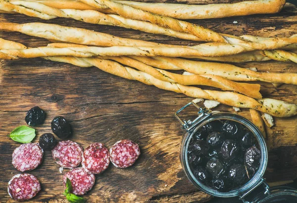 Italienska grissini bröd pinnar — Stockfoto