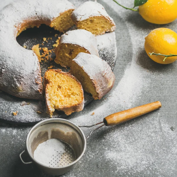 Gâteau aux citrons fait maison — Photo