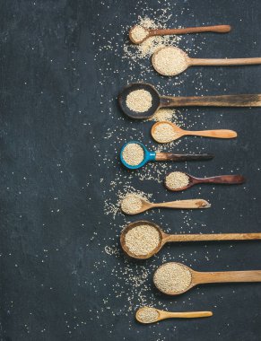 Kaşık Quinoa tohumları 