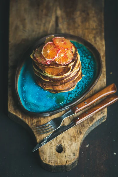 Tortitas con miel y naranja — Foto de Stock