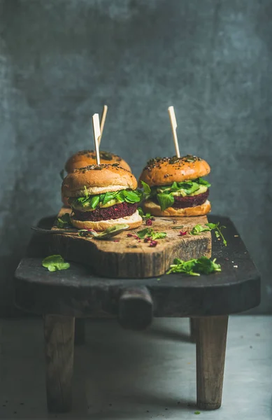 Здоровий vegan бургер — стокове фото