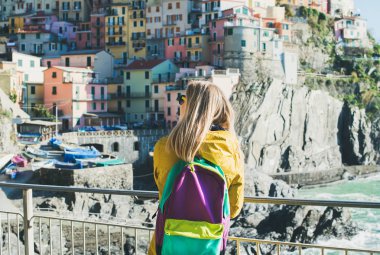 Riomaggiore turist kadın