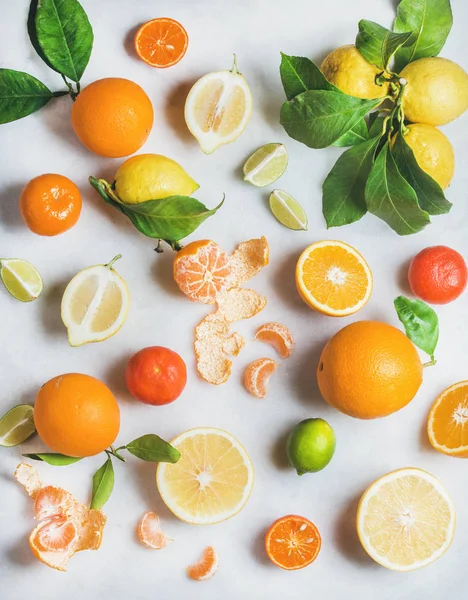 Řadu čerstvých citrusových plodů — Stock fotografie