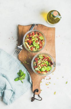 sağlıklı vegan salata