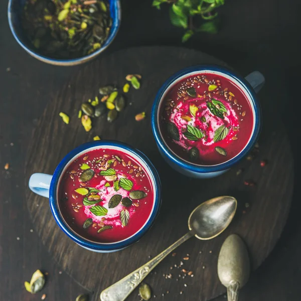 Spring detox beetroot soup — Stock Photo, Image