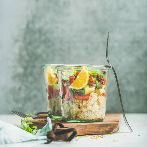 Salada sã com quionoa — Fotografia de Stock