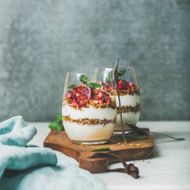 Sağlıklı kahvaltı gözlük 