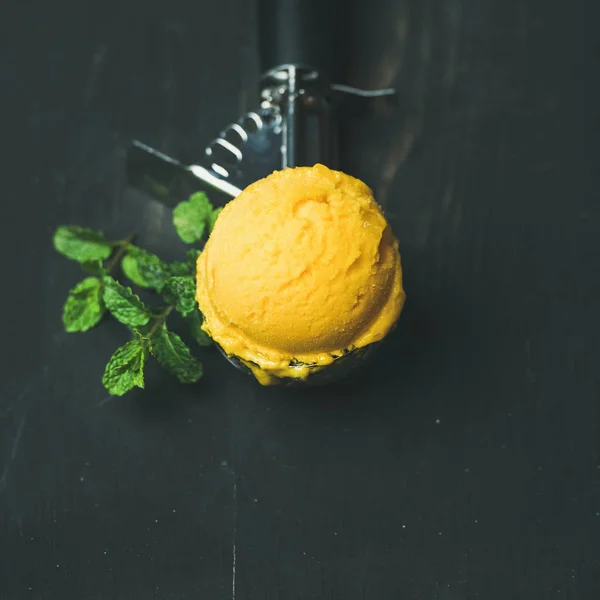 Mango sorbet ice cream — Stock Photo, Image