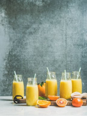 Sarı sağlıklı güler yüzlü 