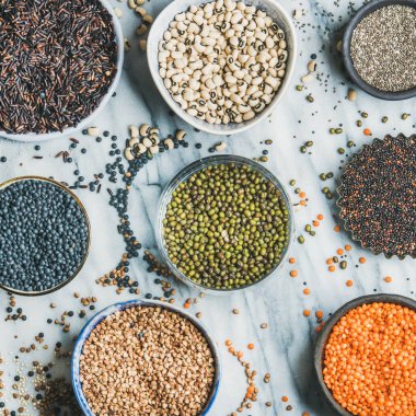 Çeşitli çiğ taneleri