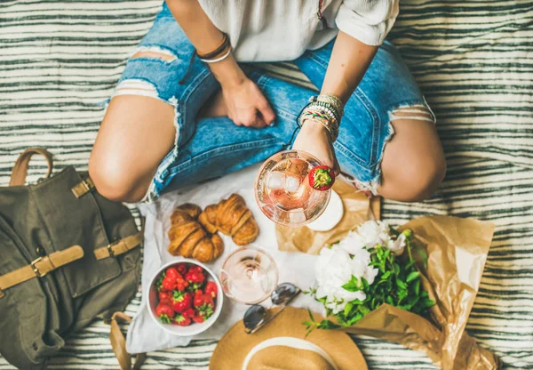 Fransız tarzı piknik ayarı