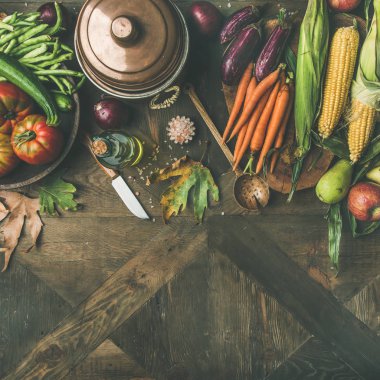 Şükran günü yemeği için malzemeler