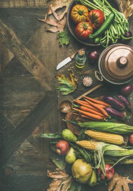 Şükran günü yemeği için malzemeler