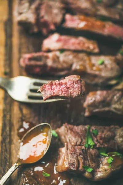 Filete de ternera a la parrilla — Foto de Stock