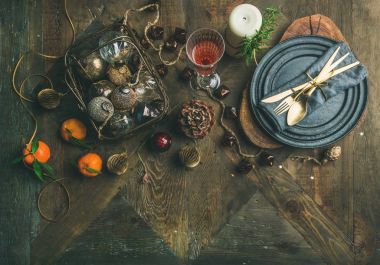 Noel ve yeni yıl arifesinde Tablo ayarı