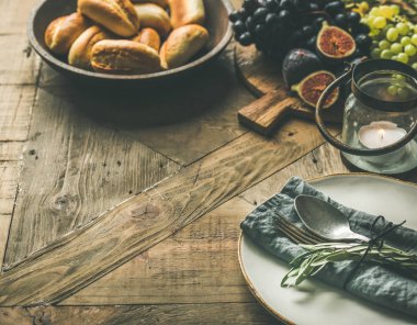 Sonbahar tatil dekorasyon sofra 