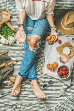 Fransız tarzı romantik piknik 