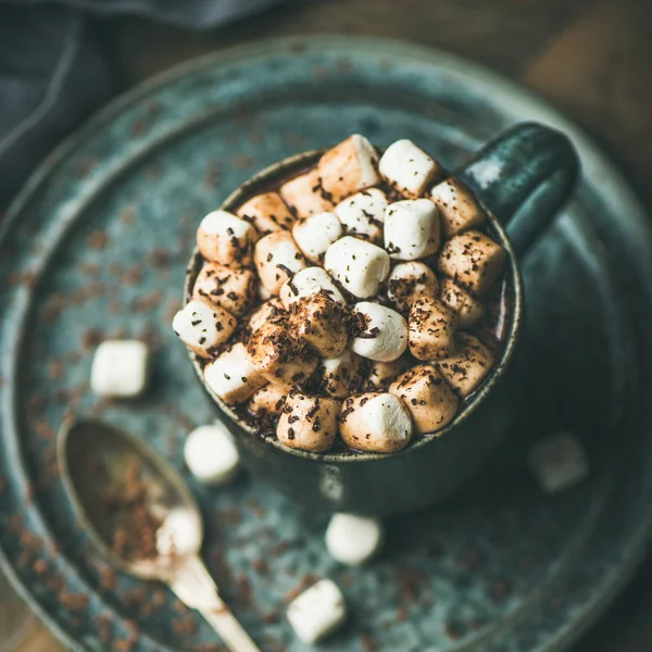 Chocolate caliente con malvaviscos — Foto de Stock