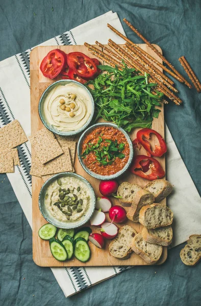 Vegan snack board — Stock Photo, Image