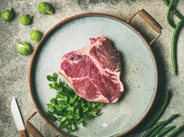 Raw Uncooked Dry Aged Bone Prime Beef Meat Steak Fresh — Stock Photo, Image