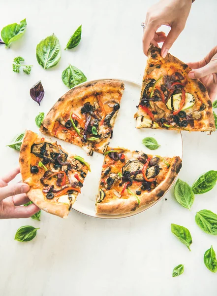 Summer Dinner Lunch People Hands Taking Freshly Baked Italian Vegetarian — Stock Photo, Image