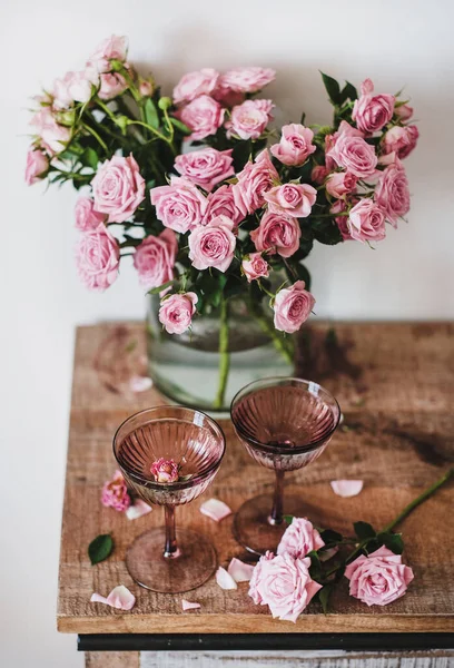 Valentines Day Holiday Greeting Card Champagne Glasses Wooden Cupboard Tender — Stock Photo, Image