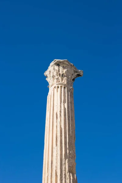 Atina Daki Antik Yunan Mermer Sütunu — Stok fotoğraf