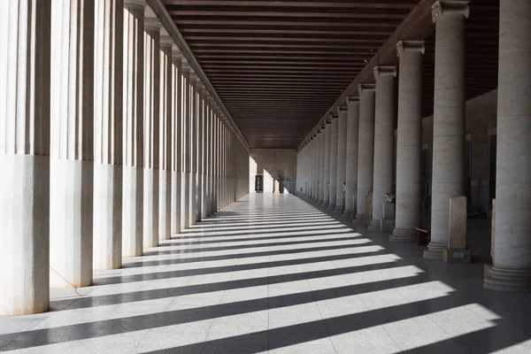 Schöne Alte Kolonnade Der Antiken Agora Von Athen Griechenland — Stockfoto