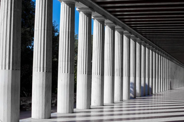 Schöne Alte Kolonnade Der Antiken Agora Von Athen Griechenland — Stockfoto