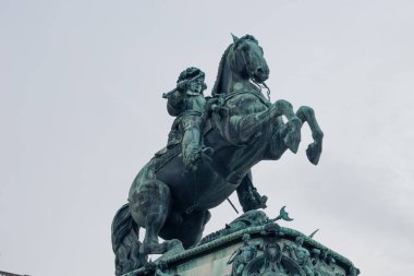 Avusturya 'da Viyana' nın merkezinde eski bir anıt