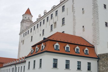 Slovakya 'nın başkentinde eski Bratislava Kalesi