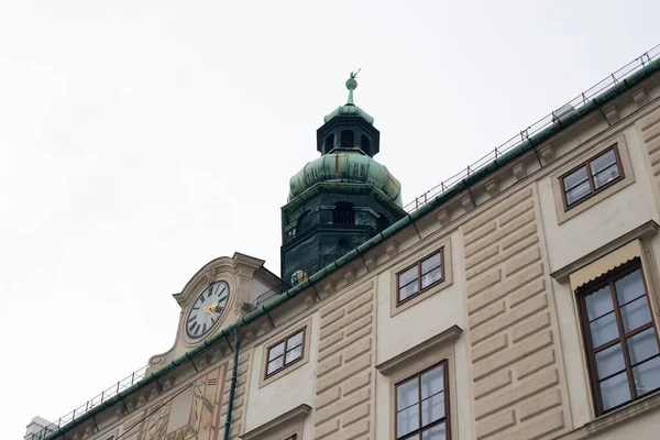 Παλαιό Κτίριο Στην Ευρώπη Στην Πρωτεύουσα Της Αυστρίας Στη Βιέννη — Φωτογραφία Αρχείου
