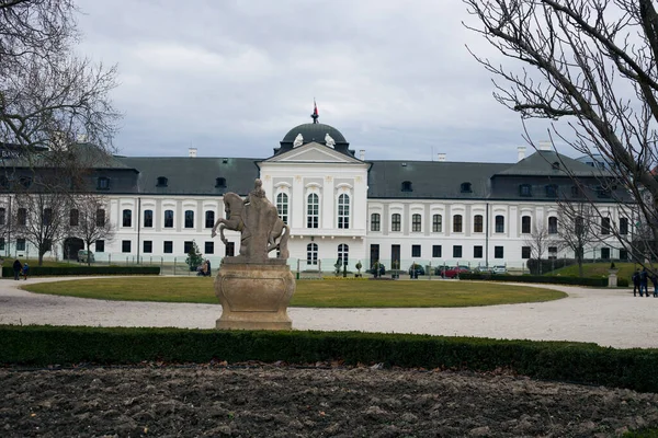 Stary Budynek Europejski Centrum Bratysławy — Zdjęcie stockowe