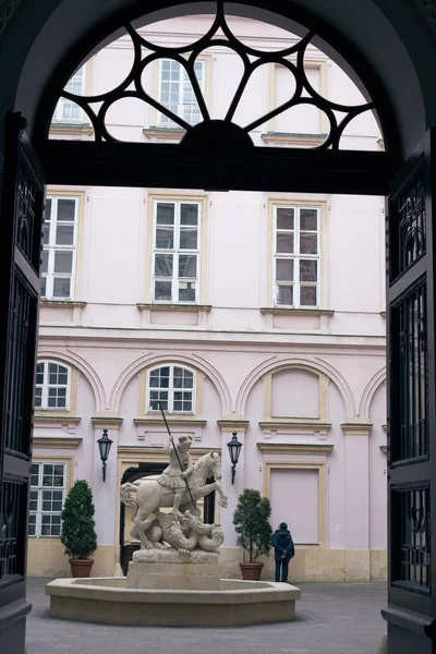 Antiguo Edificio Europeo Centro Ciudad Bratislava —  Fotos de Stock