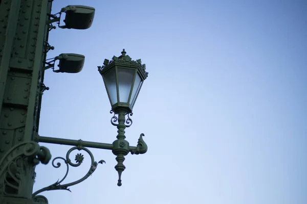 Velha Cidade Europeia Luzes Rua — Fotografia de Stock