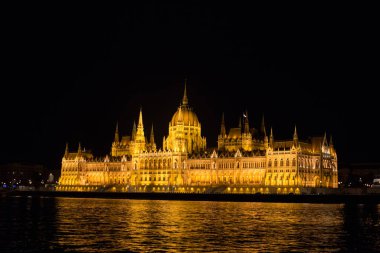 Budapeşte Parlamento Binaları 'nın gece ışıkları