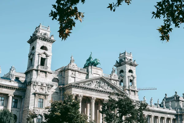 Prédio Antigo Edifício Europeu Budapeste — Fotografia de Stock