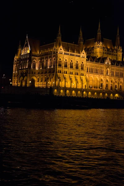 Будівлі Парламенту Будапешта Вночі Заднім Світлом — стокове фото